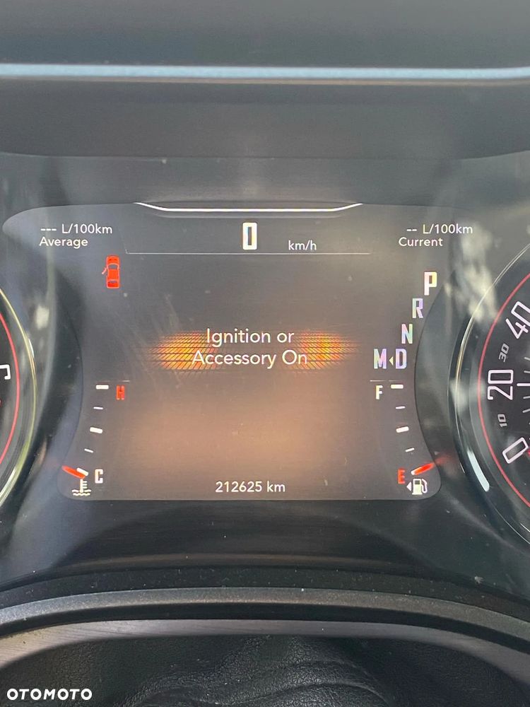 Dodge Challenger 3.6 SXT Plus - 6