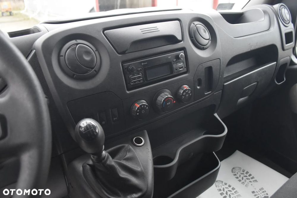 Renault Master - 16