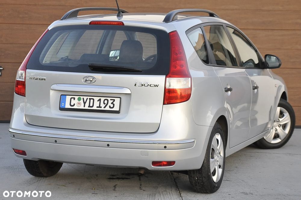 Hyundai i30 i30cw 1.4 blue Classic - 15