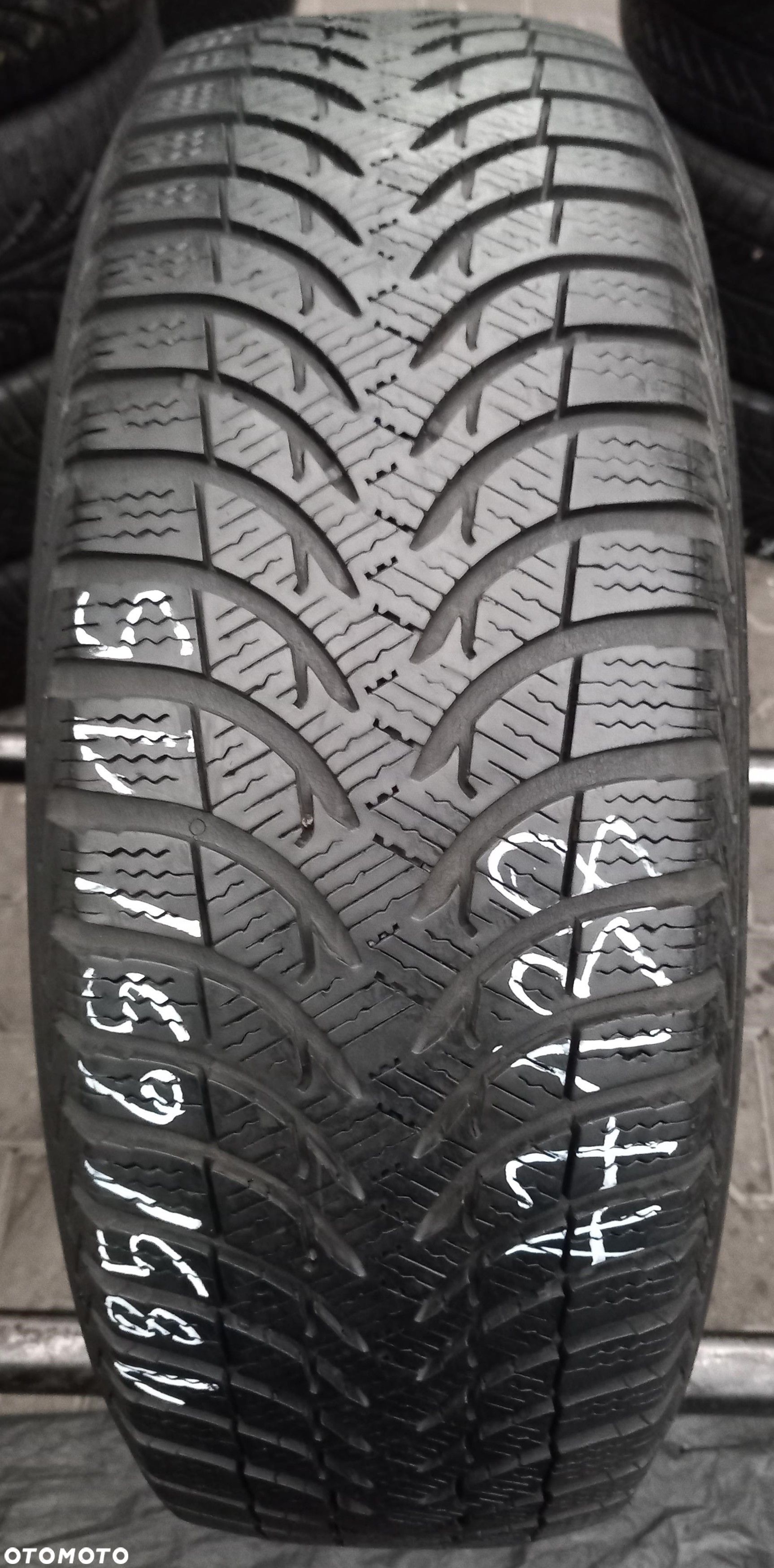 185/65/15 Michelin Alpin A4 88T - 1