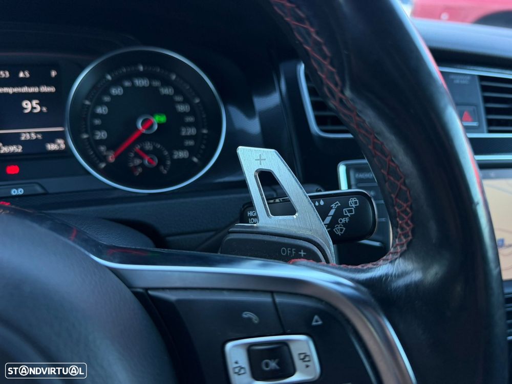 VW Golf 2.0 TSi GTi DSG Performance - 26