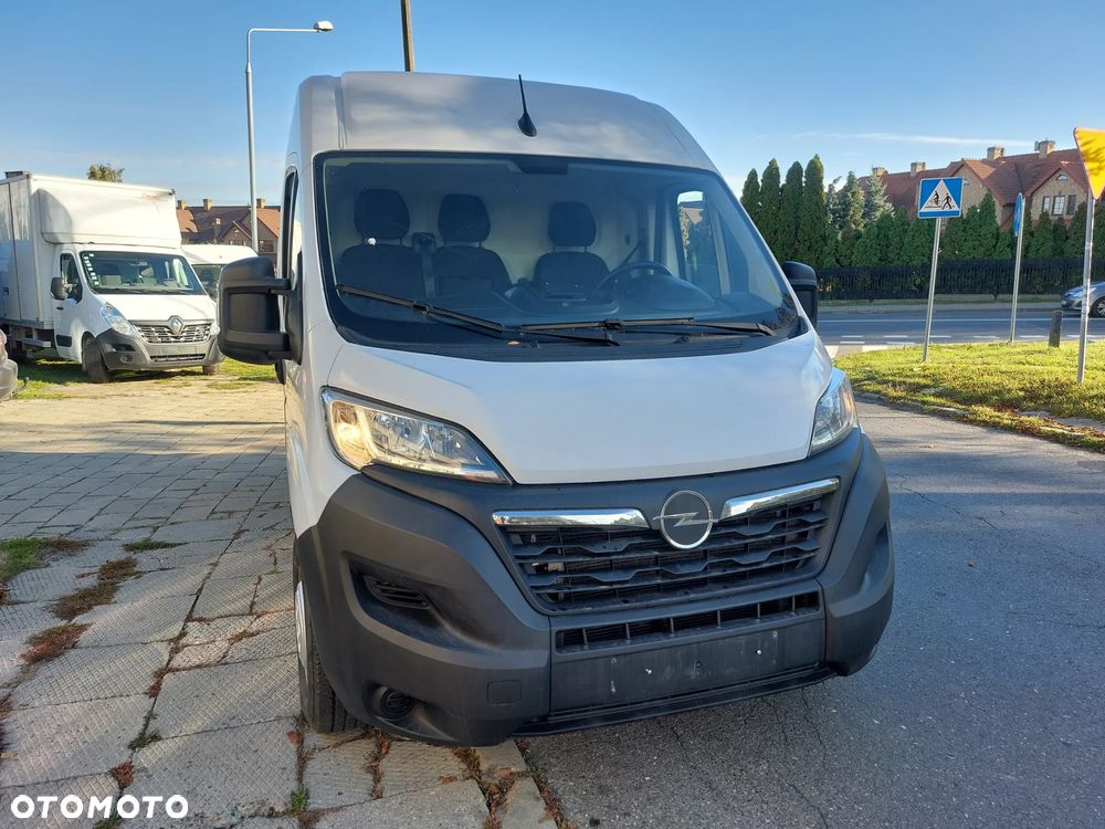 Opel Movano