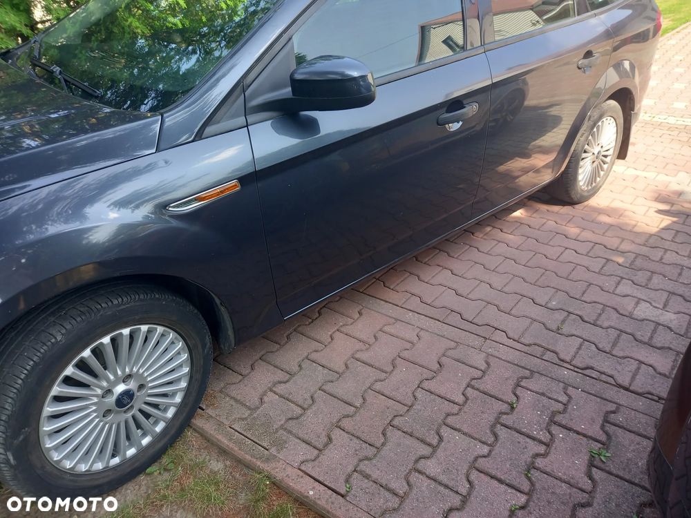 Ford Mondeo - 15