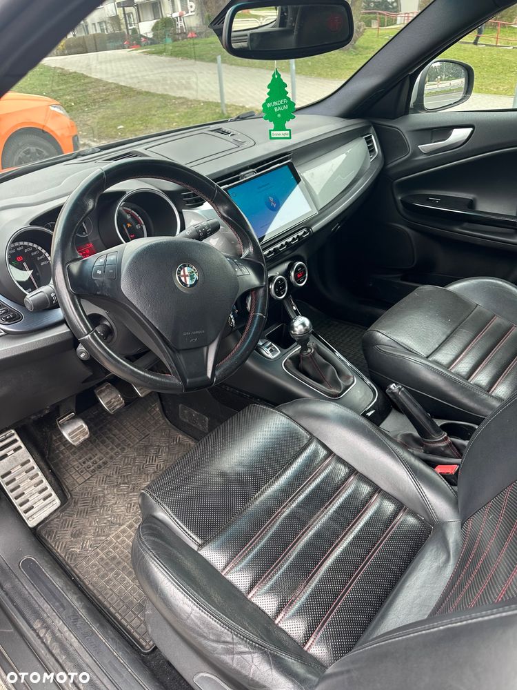 Alfa Romeo Giulietta 1.6 JTDM Distinctive - 6