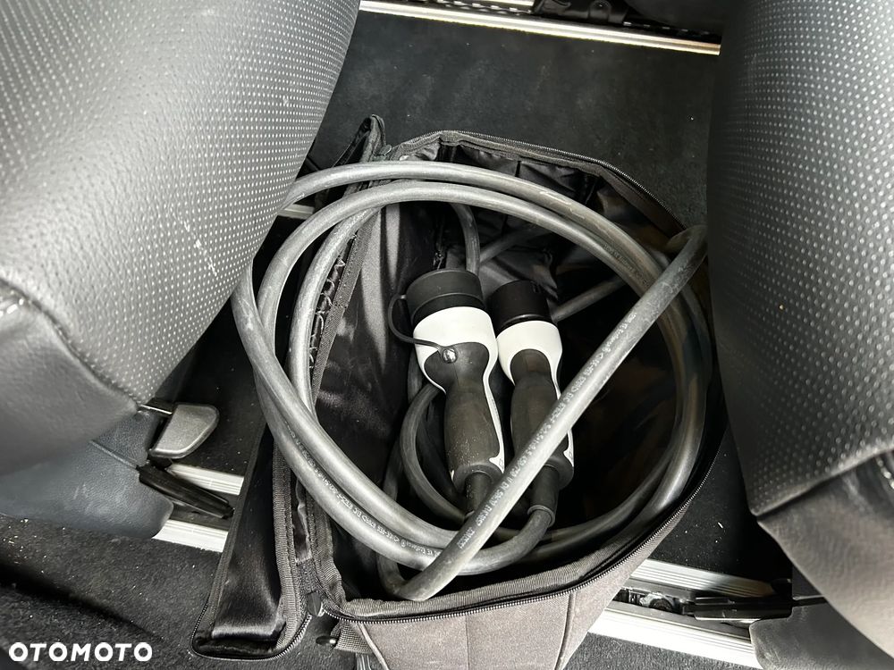 Mercedes-Benz EQV 300 lang - 14