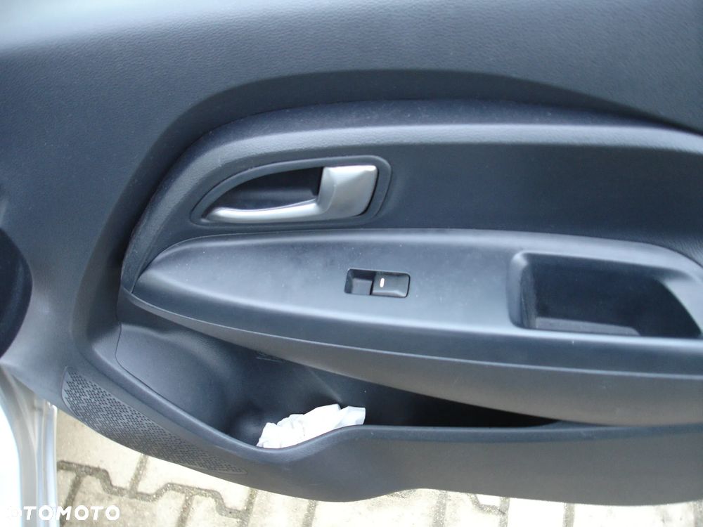 Kia Rio 1.1 CRDI Dream Team Edition - 14