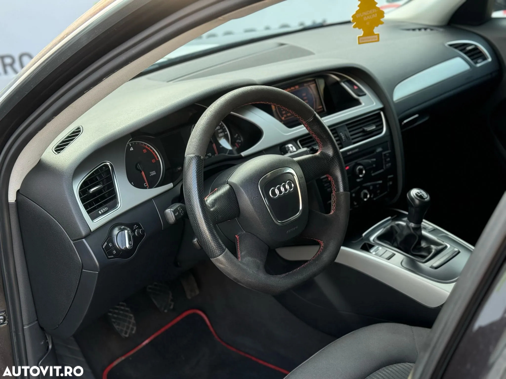 Audi A4 Avant 2.0 TDI DPF Attraction - 29