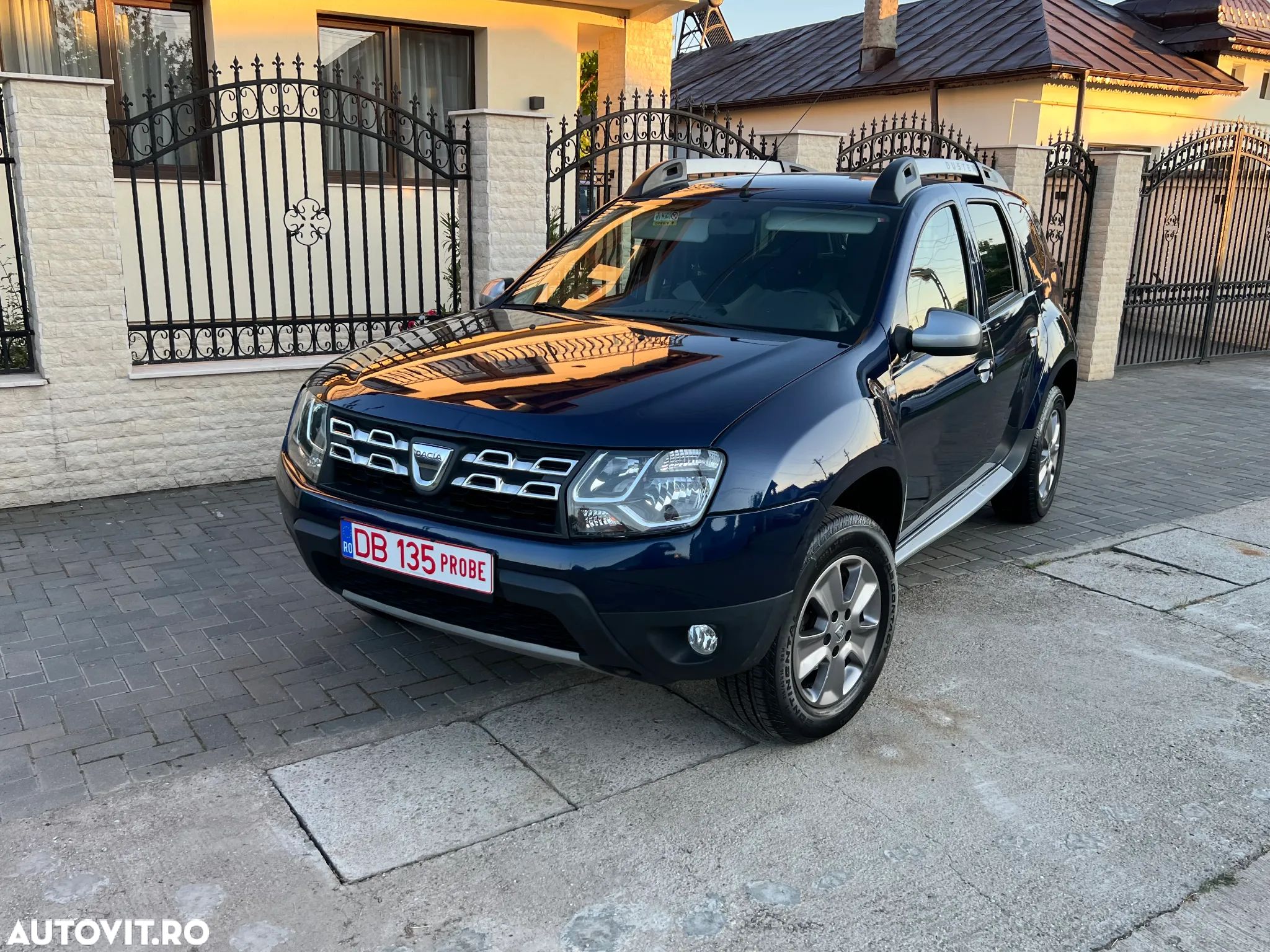 Dacia Duster 1.6 SCe Essential - 1