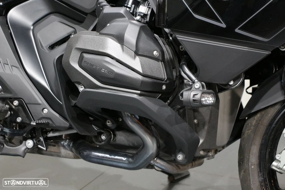 BMW R 1300 RT - 13