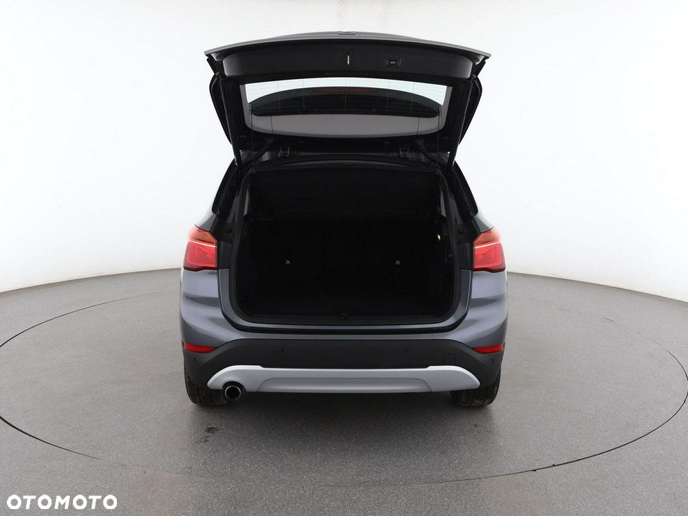 BMW X1 sDrive18d Advantage - 20