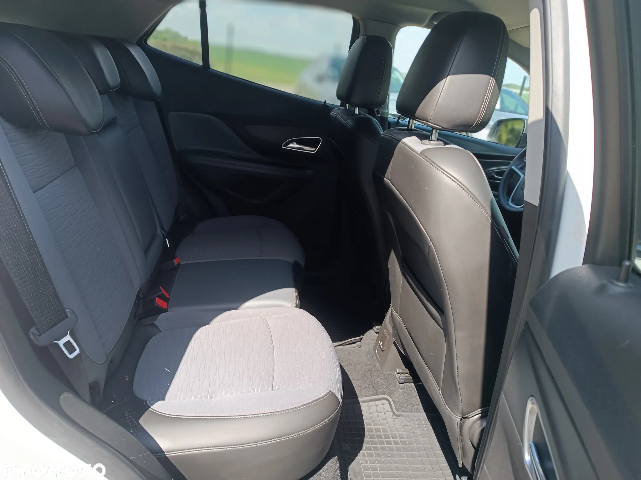 Opel Mokka 1.4 Turbo ecoFLEX Start/Stop Color Edition - 18