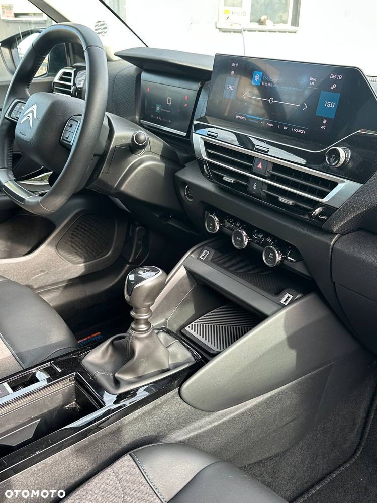 Citroën C4 1.2 PureTech Feel Pack S&S - 17