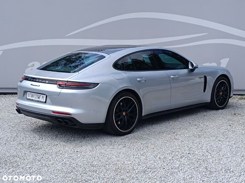 Porsche Panamera - 14