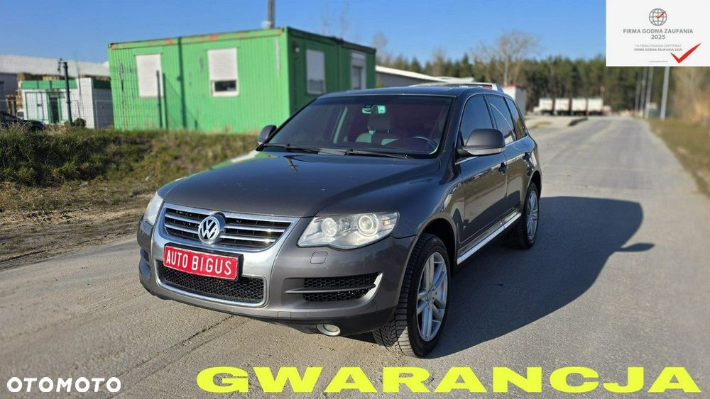 Volkswagen Touareg - 1
