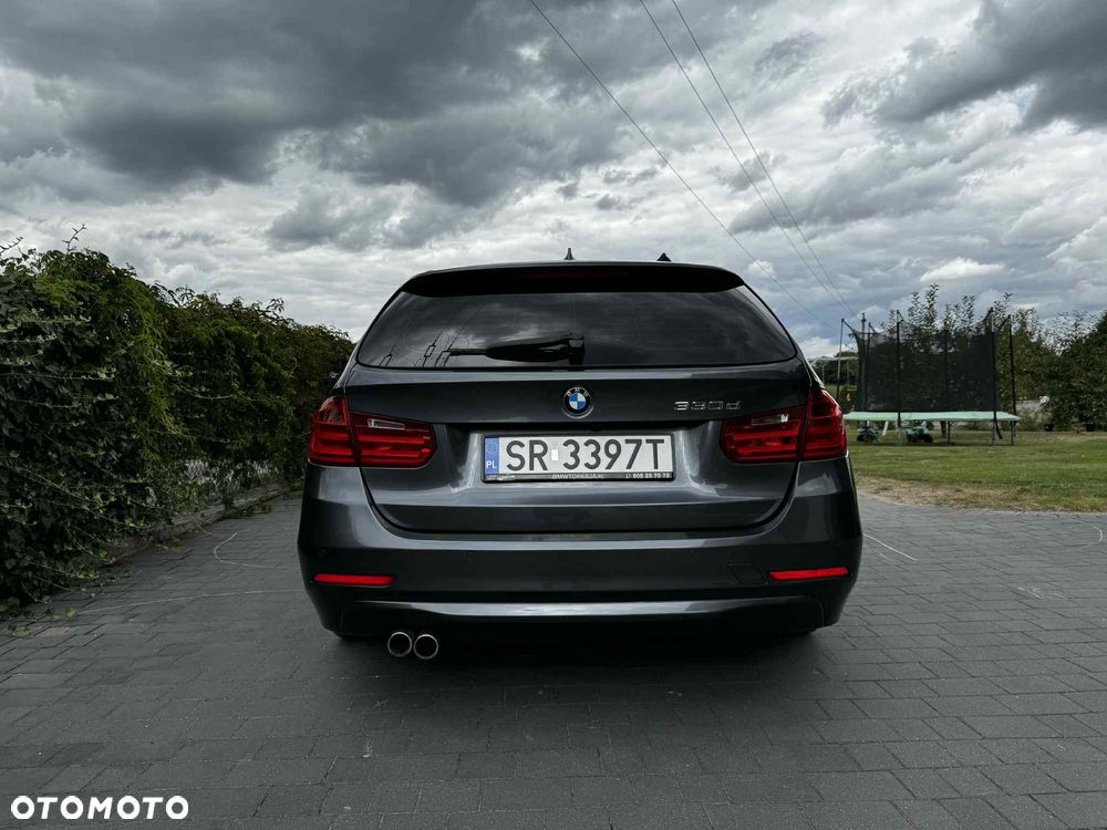 BMW Seria 3 330d Advantage - 4