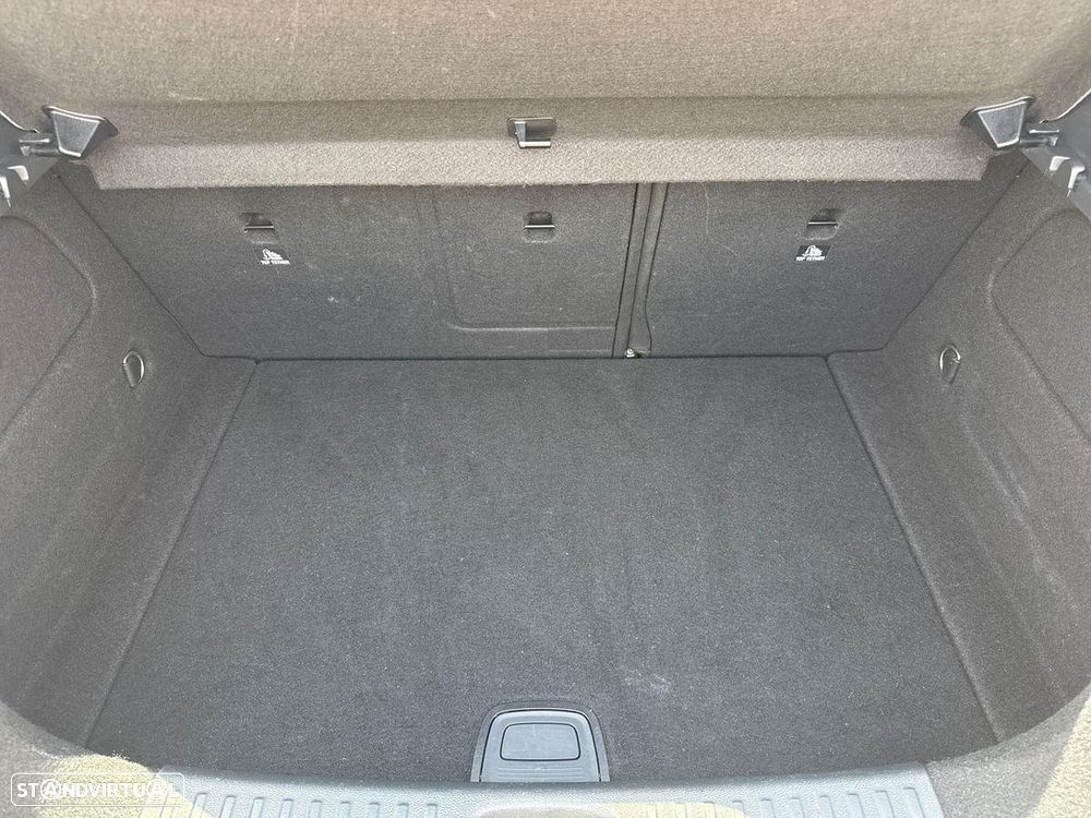 Mercedes-Benz A 180 d Urban - 21