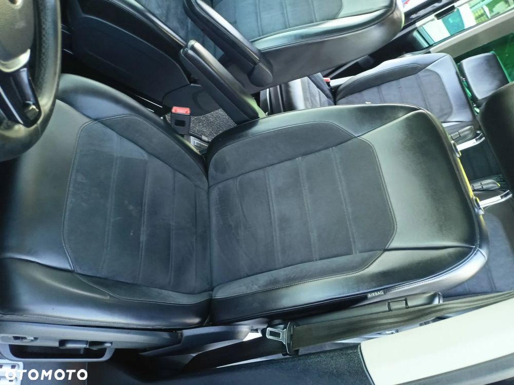 Volkswagen Multivan 2.0 BiTDI L1 70 Years Bulli 4Motion DSG - 29