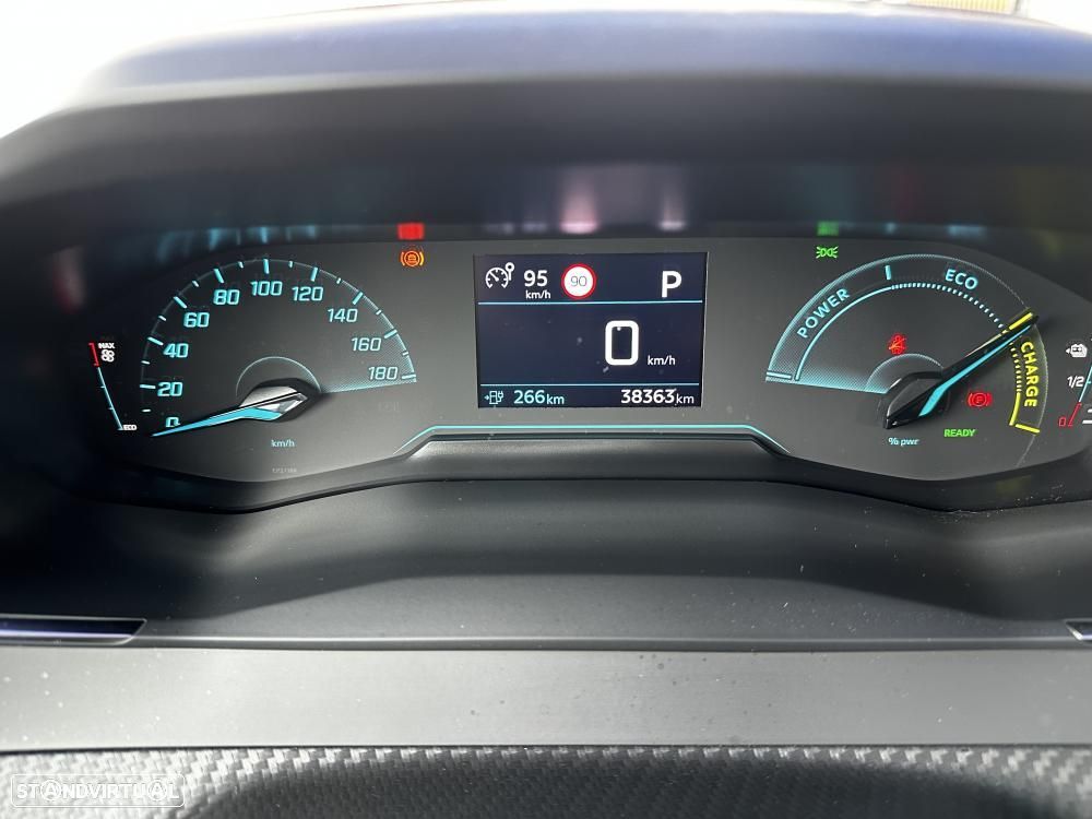 Peugeot e-2008 54 kWh Style - 20