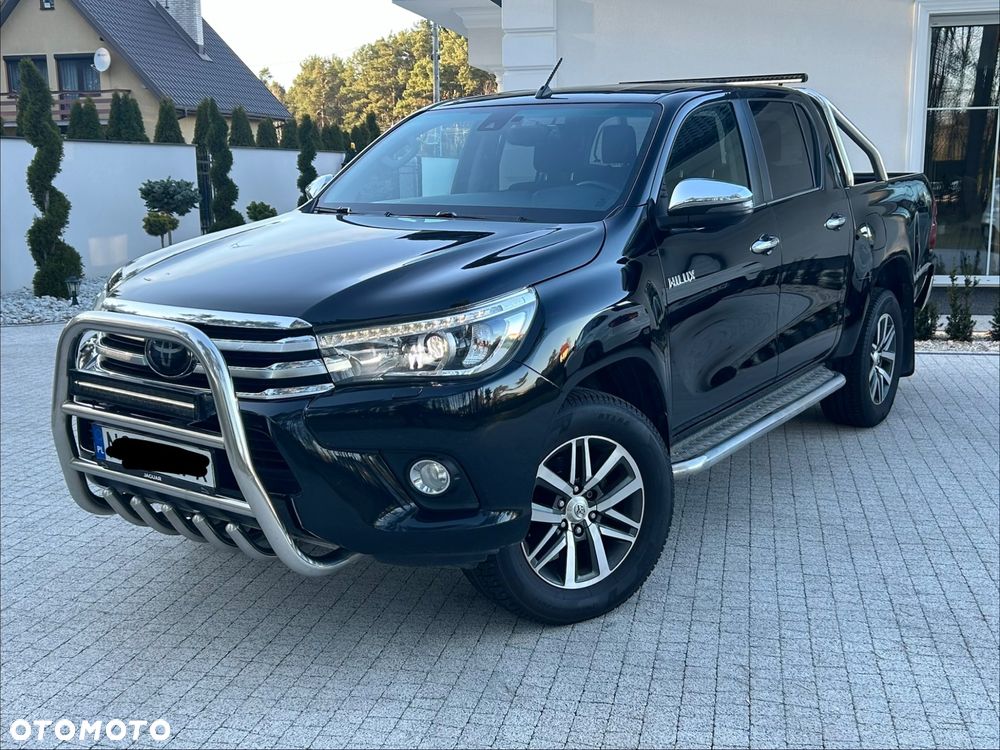 Toyota Hilux - 2