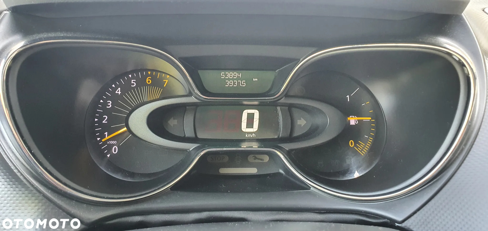 Renault Captur - 19