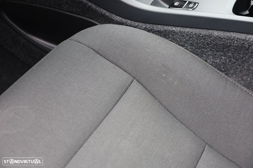 Volvo XC 40 1.5 T2 Momentum Core - 9