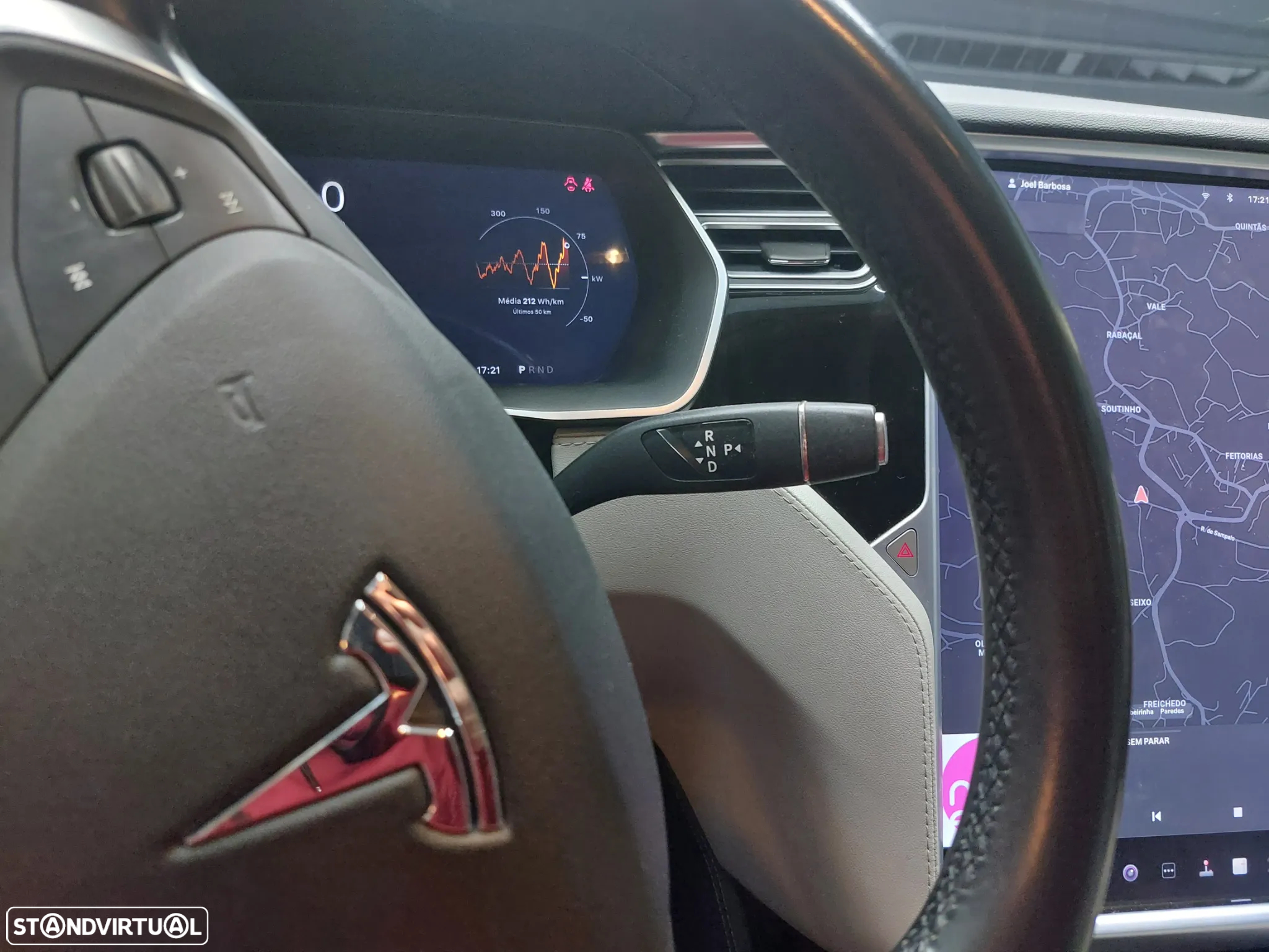 Tesla Model S 85 - 13