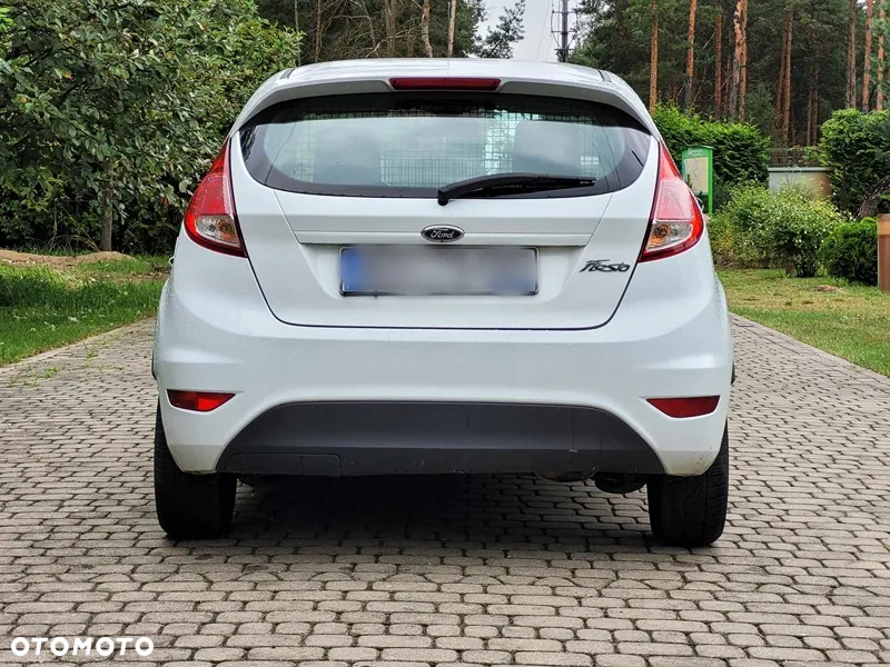 Ford Fiesta - 5
