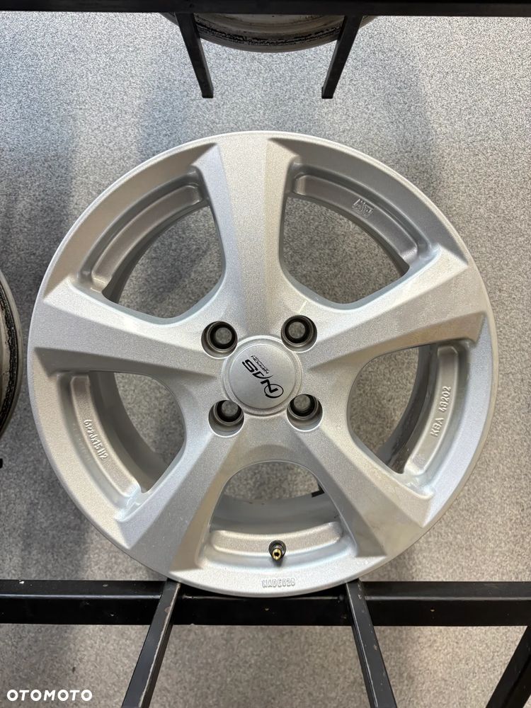 4 Felgi Volkswagen Up, Toyota Corolla, Yaris Suzuki Swift, Splash, Reanult Clio, Zoe, Opel Meriva, Astra, Tigra, Adam, Nissan, Micra, Note, Kia Rio, Picanto, Stonic, Hundai i20, Honda Jazz, City, Fiat Punto, Grande Punto 15" - 16