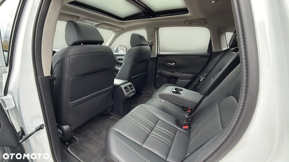 Honda ZR-V 2.0 i-MMD HEV Advance BSI/CTM 2WD CVT - 13