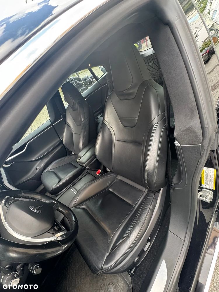 Tesla Model S Long Range Plus - 19