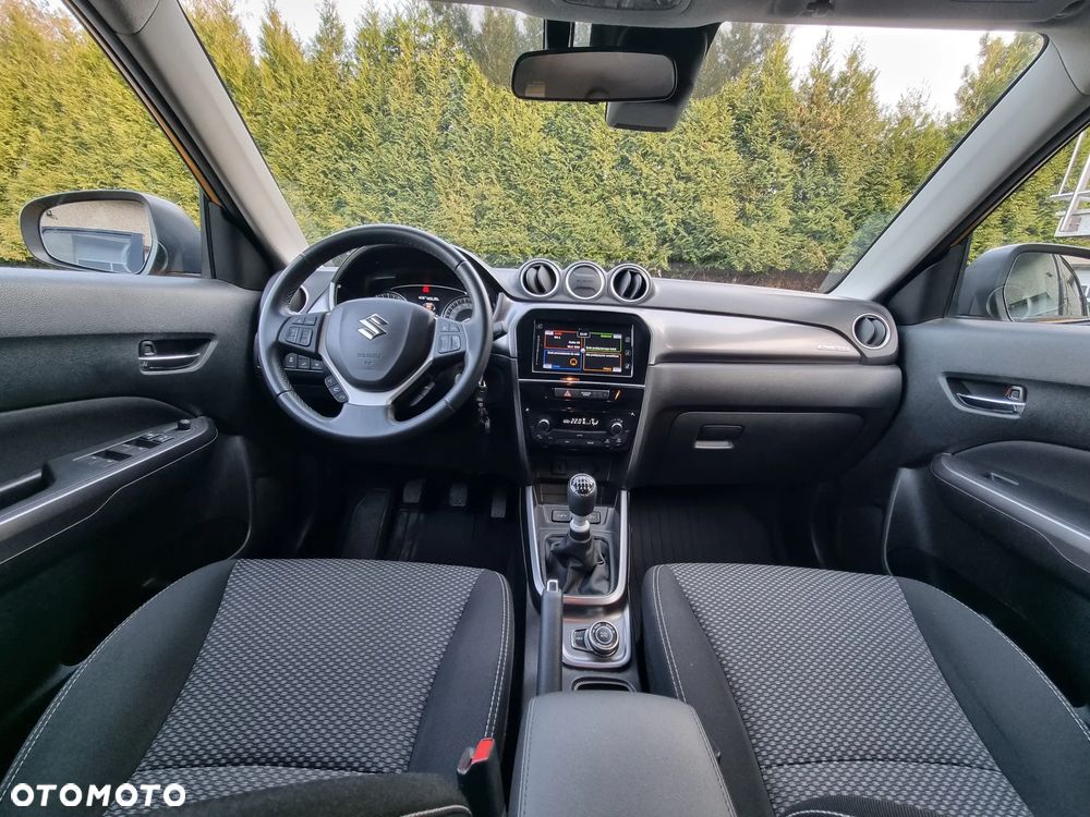 Suzuki Vitara 1.4 Boosterjet SHVS Premium 4WD - 19