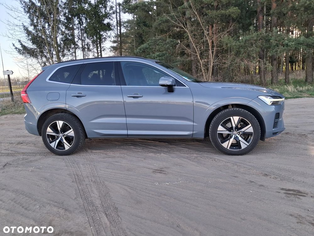 Volvo XC 60 D4 Momentum Pro - 1