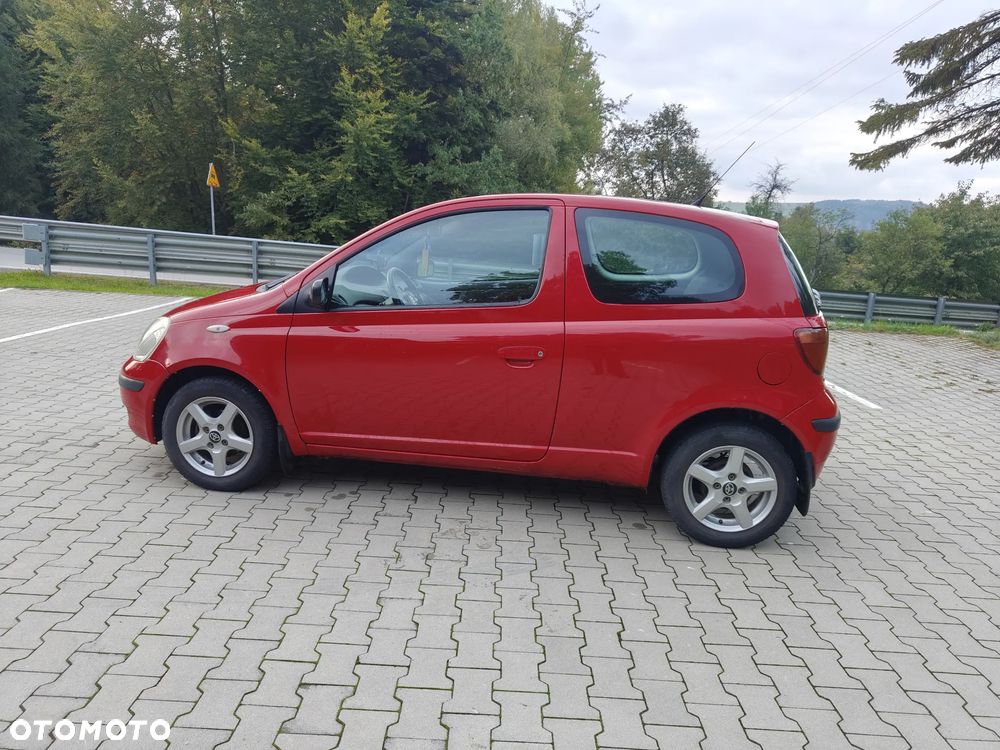 Toyota Yaris - 6