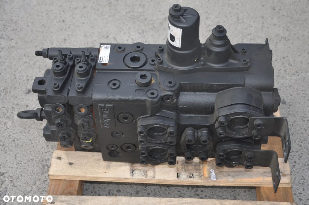 Rozdzielacz hydrauliczny Parker M250LS-4-3304A Nowy - 4