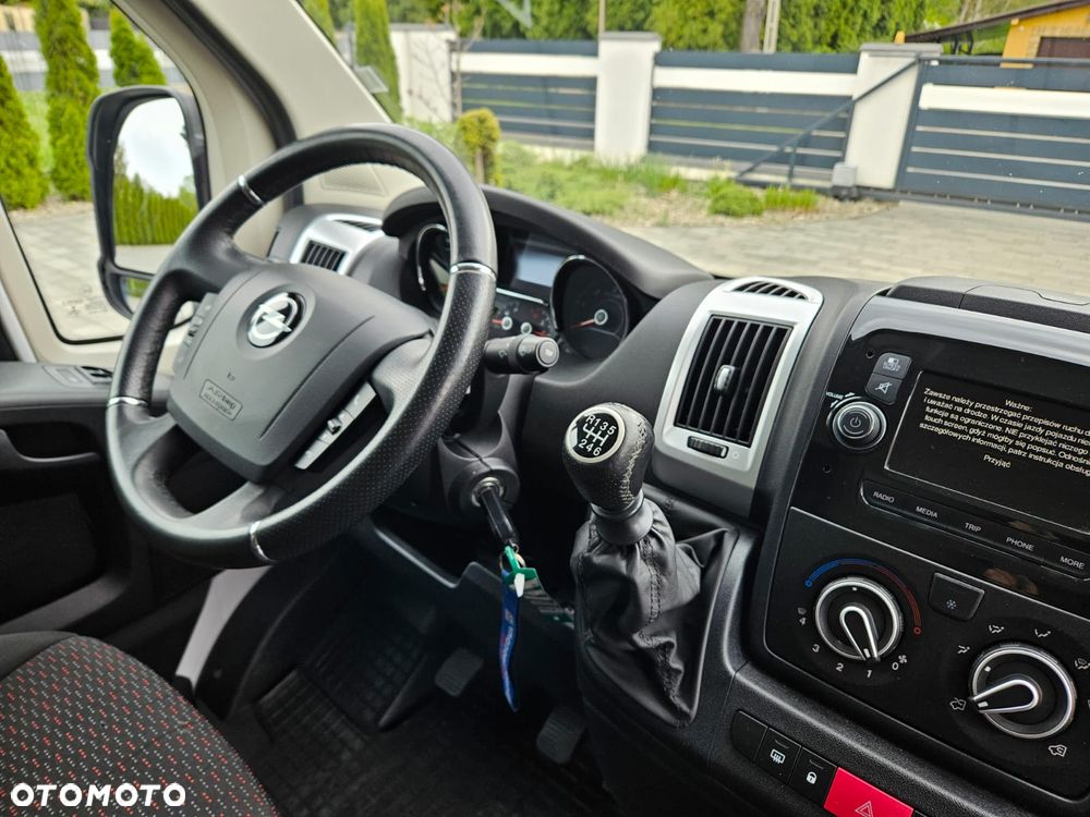 Opel MOVANO - 18