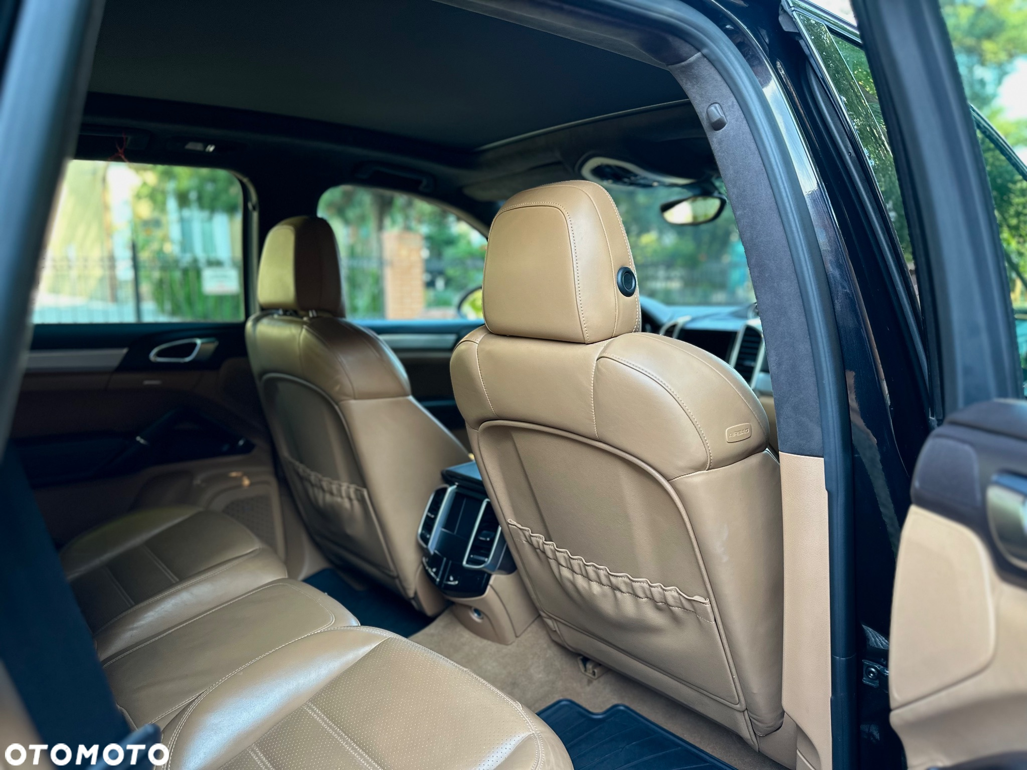 Porsche Cayenne Turbo - 14