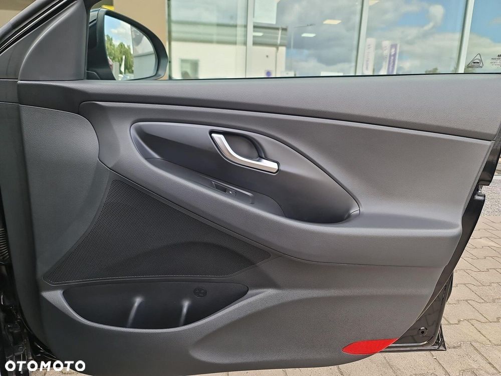 Hyundai i30 1.0 T-GDI Smart DCT - 25