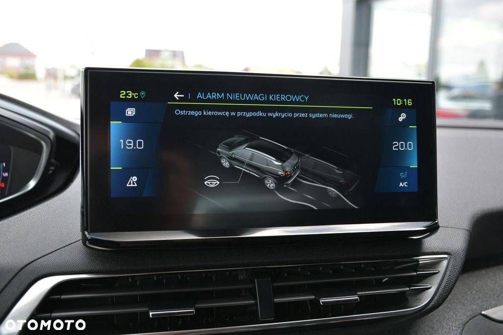 Peugeot 3008 225 e-EAT8 Allure Pack - 31