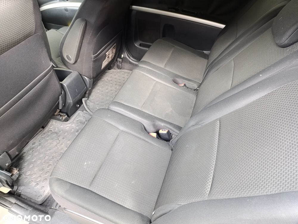Toyota Corolla Verso - 4