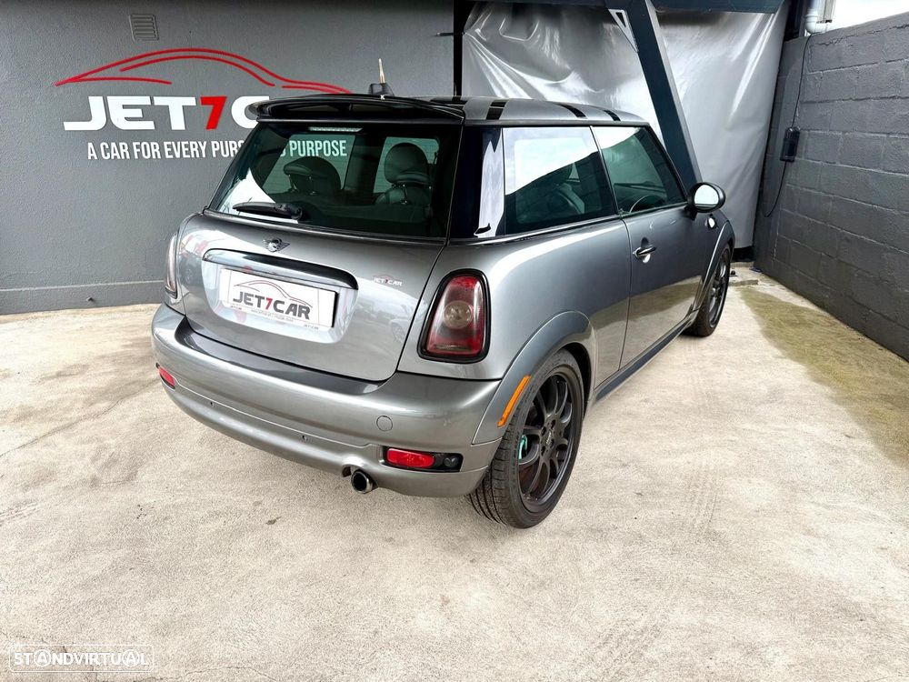 MINI 3 Portas Cooper D - 4