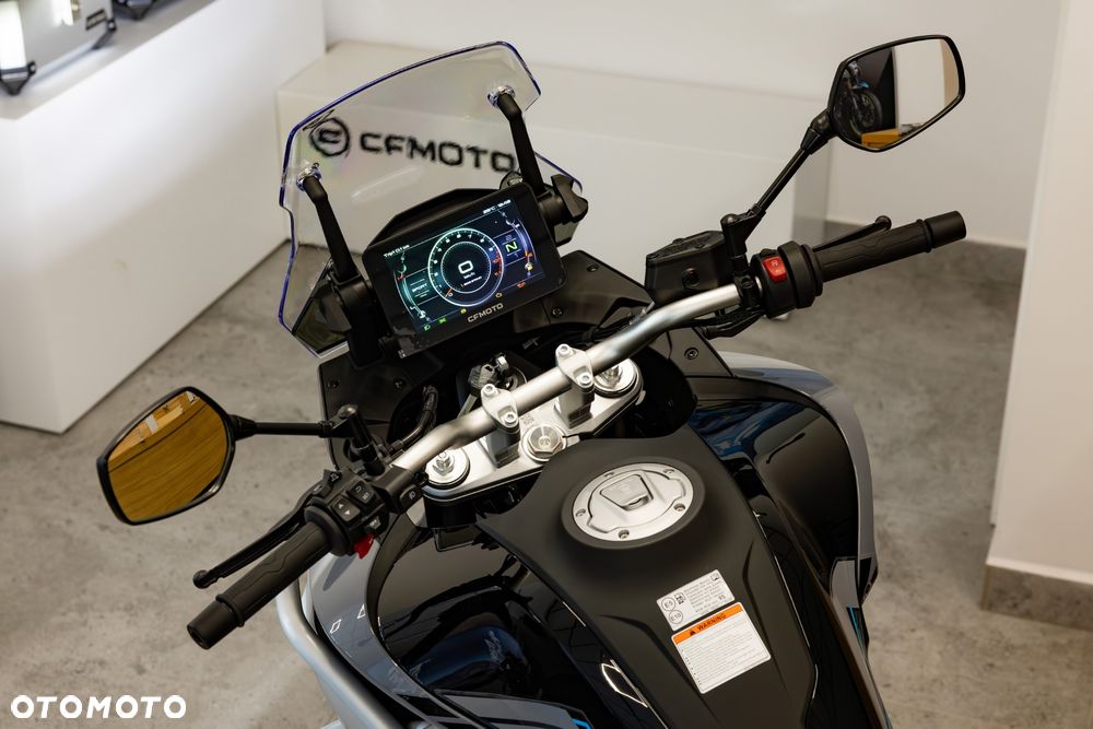 CFMoto 800MT Sport - 4