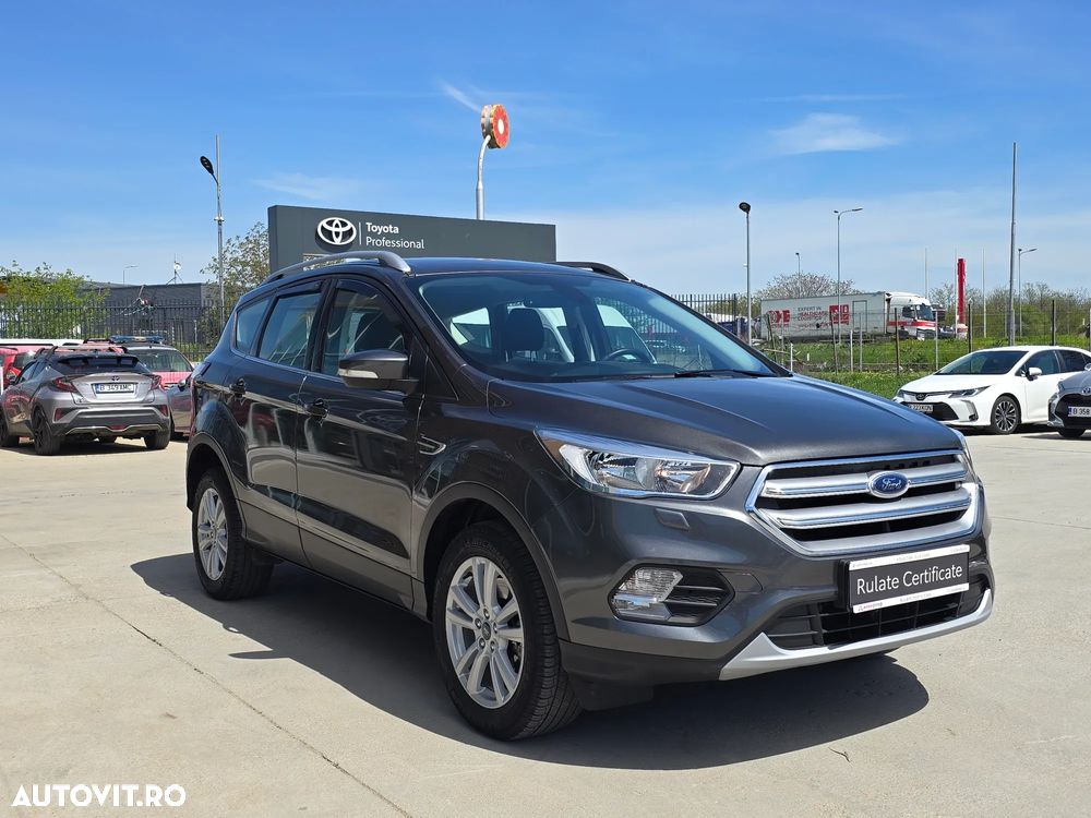 Ford Kuga 1.5 TDCi 2WD Titanium - 4