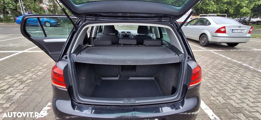 Volkswagen Golf 2.0 TDI BlueMotion Technology Highline - 10