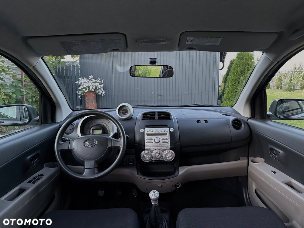 Daihatsu Sirion 1.3 - 5