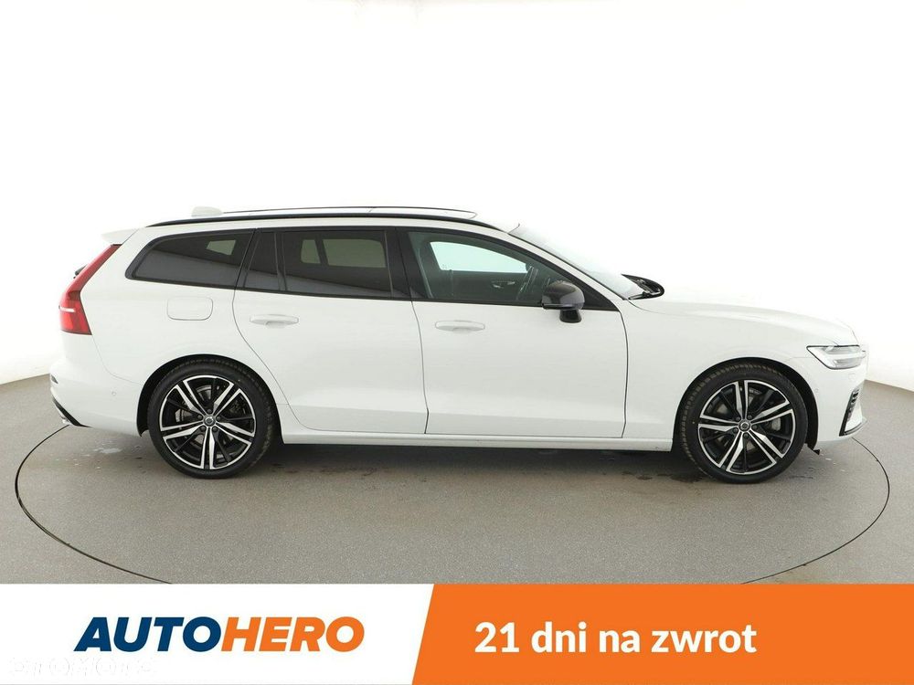 Volvo V60 T8 AWD Recharge Geartronic RDesign - 9