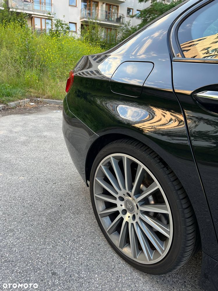 BMW Seria 5 530d xDrive Luxury Line - 10
