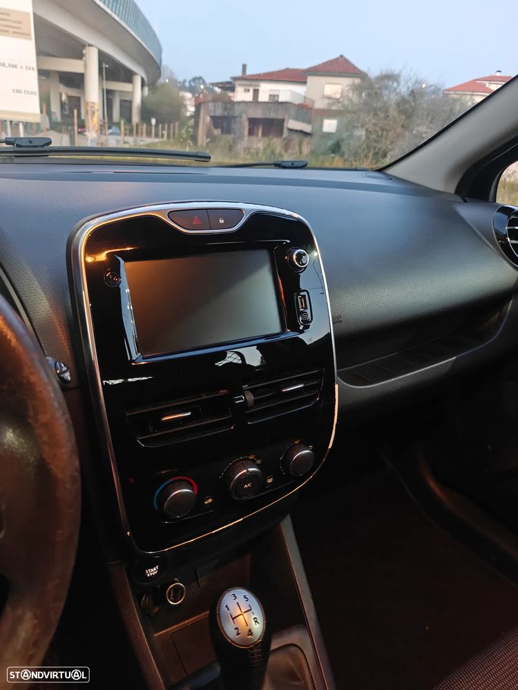 Renault Clio 1.5 dCi # - 13
