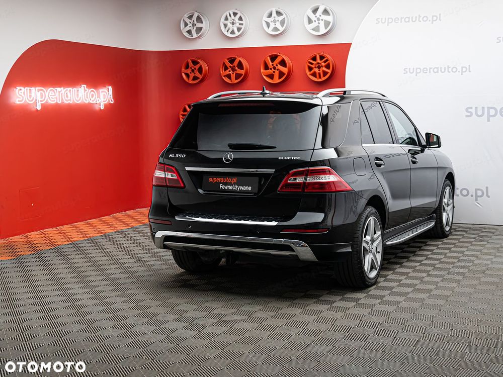 Mercedes-Benz ML 350 BlueTEC 4-Matic - 7