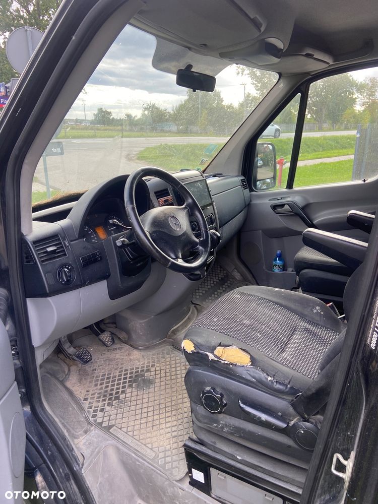 Mercedes-Benz SPRINTER - 8