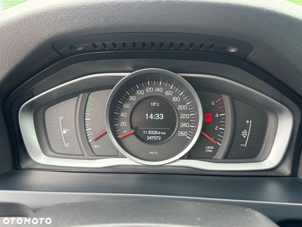 Volvo V60 D4 Drive-E Kinetic - 21
